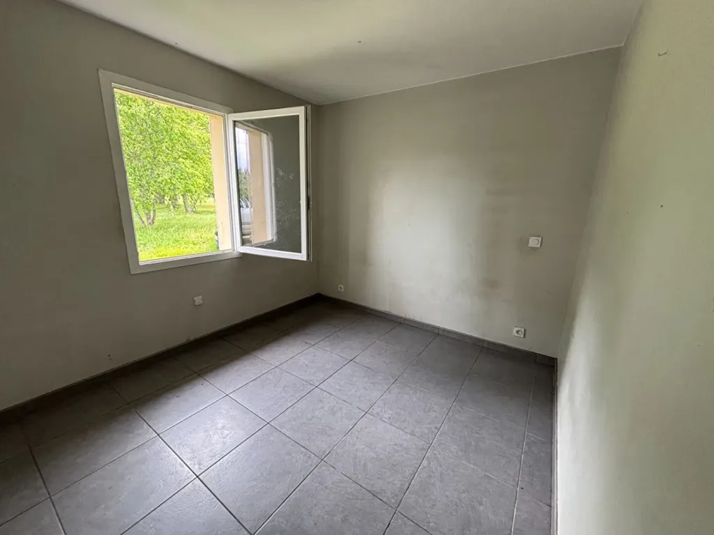 Photo du bien refV-6-1166